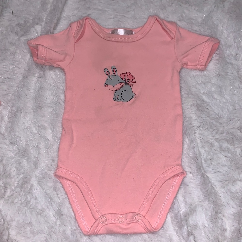 (3 for $10) portfolio pink bunny bodysuit 3-6 month baby girl short sleeve